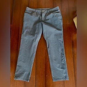 Lululemon ABC Classic-Fit Pant Size 38 Utilitech - Iron Blue color